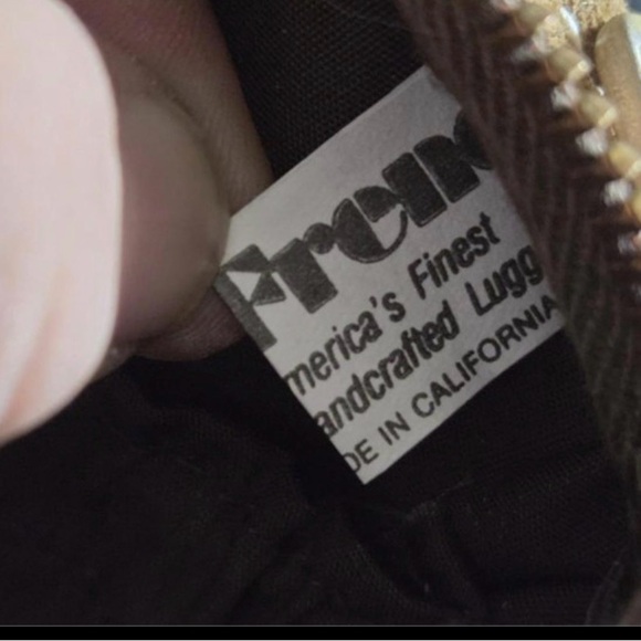 Vintage French Luggage Countryside with Unicorns Tapestry Travel Bag with cover - Picture 11 of 15